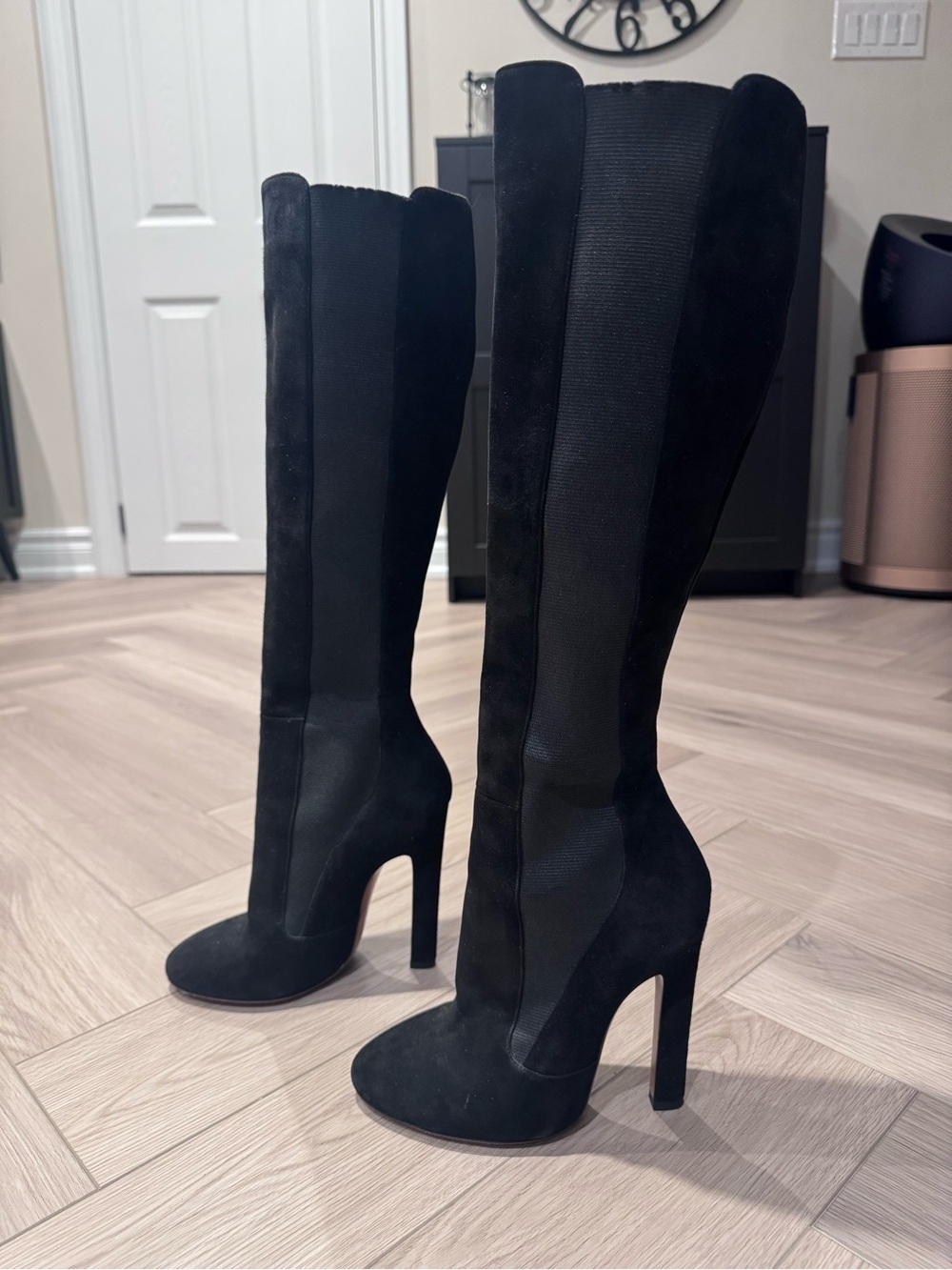 Alaia Women's Black High-Heel Knee Boots - Sleek Suede Design